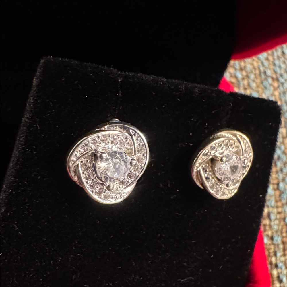 3051 Swarovski Crystal Elements Post Earrings - image 1